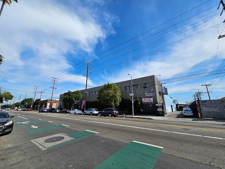 More Photos Of 6200 Avalon Blvd, Los Angeles Manufacturing For Lease