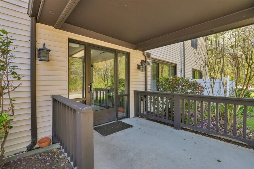 More Photos Of 8 Independence Dr, Marlborough Medical For Sale