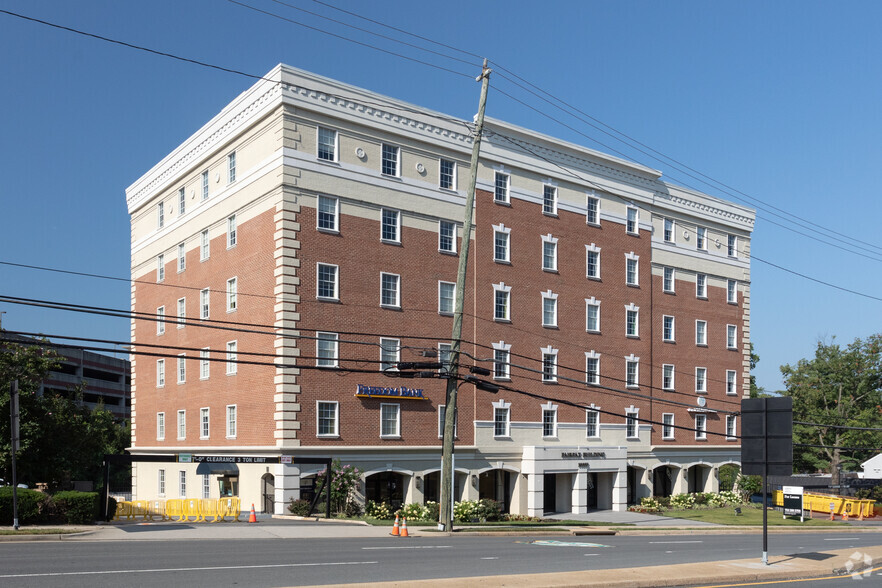 Primary Photo Of 10555 Main St, Fairfax Office For Lease