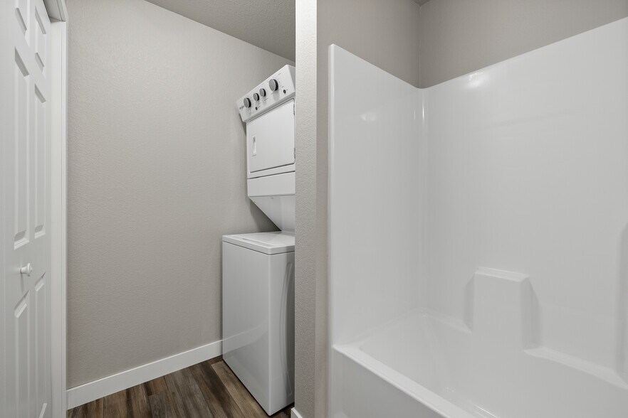 More Photos Of 4815 5th St, Rapid City Apartments For Sale