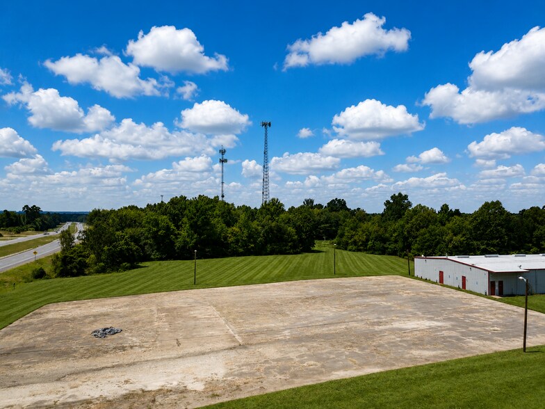 More Photos Of 7952 S US Highway 59, Nacogdoches Industrial For Sale