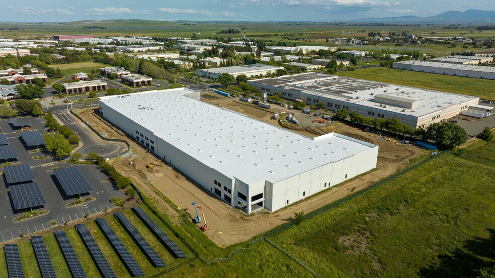 More Photos Of 2725 Low Ct, Fairfield Distribution For Lease