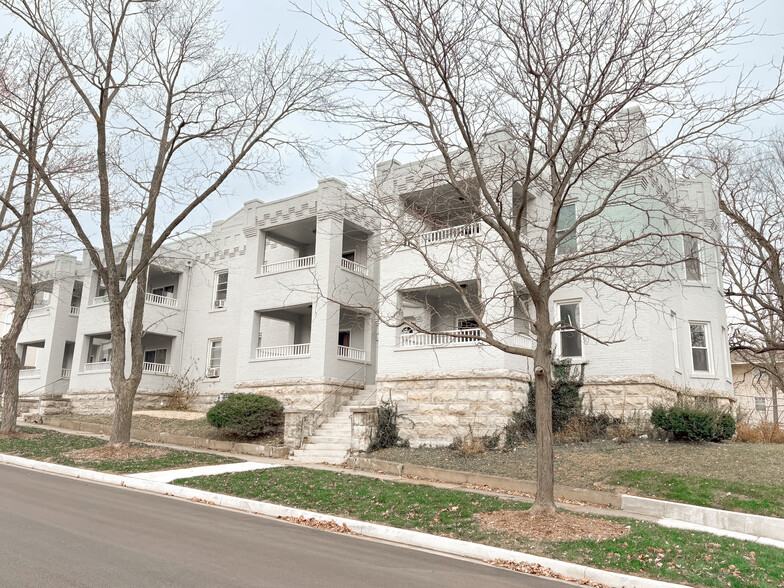 Primary Photo Of 303 Stone St, Joliet Multifamily For Sale