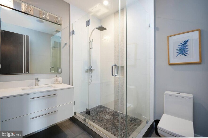 More Photos Of 1461 Chapin St NW, Washington Apartments For Sale