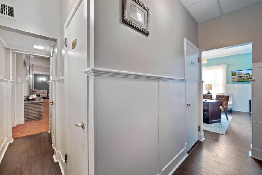 More Photos Of 701 Thompson Ave, Donora Funeral Home For Sale