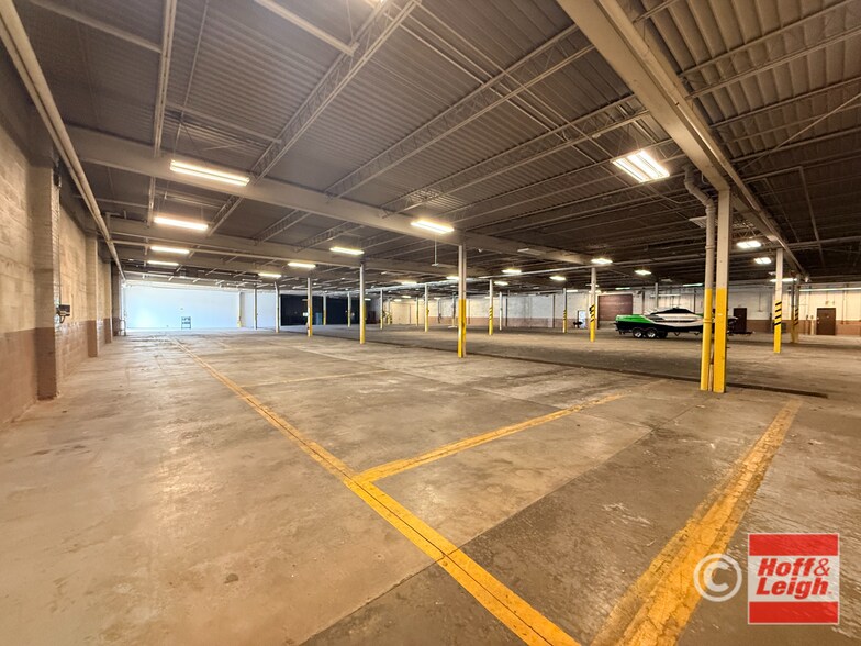 More Photos Of 1570 E 25th St, Cleveland Manufacturing For Lease