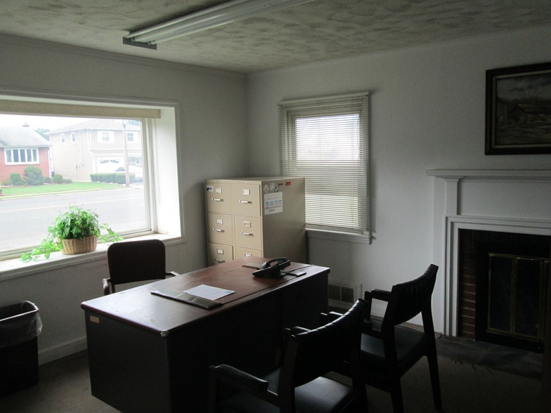 More Photos Of 2263 Saint Georges Ave, Rahway Medical For Lease