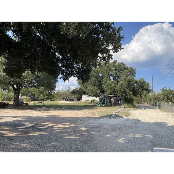 More Photos Of 4747 Eck Ln, Austin Manufactured Housing Mobile Home Park For Sale