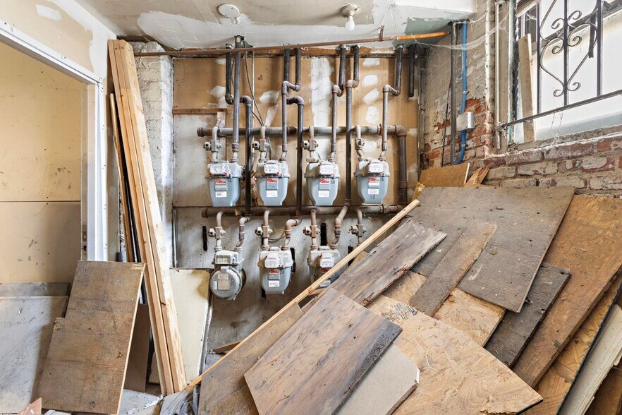 More Photos Of 91 Bergen Ave, Jersey City Apartments For Sale