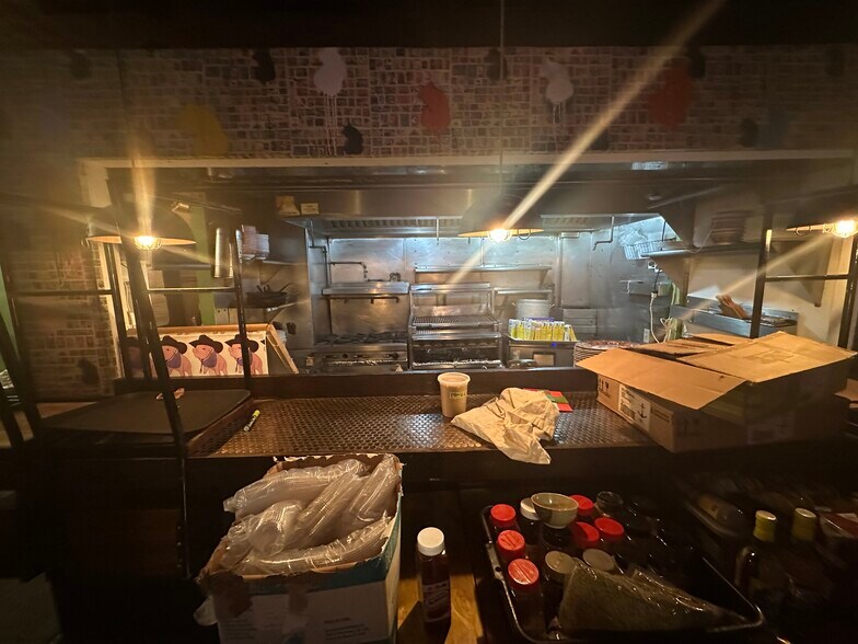 More Photos Of 68 Clinton St, New York Apartments For Lease