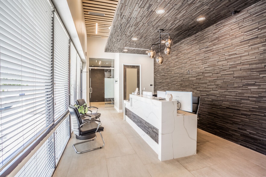 More Photos Of 1324 N Farrell Ct, Gilbert Warehouse For Sale