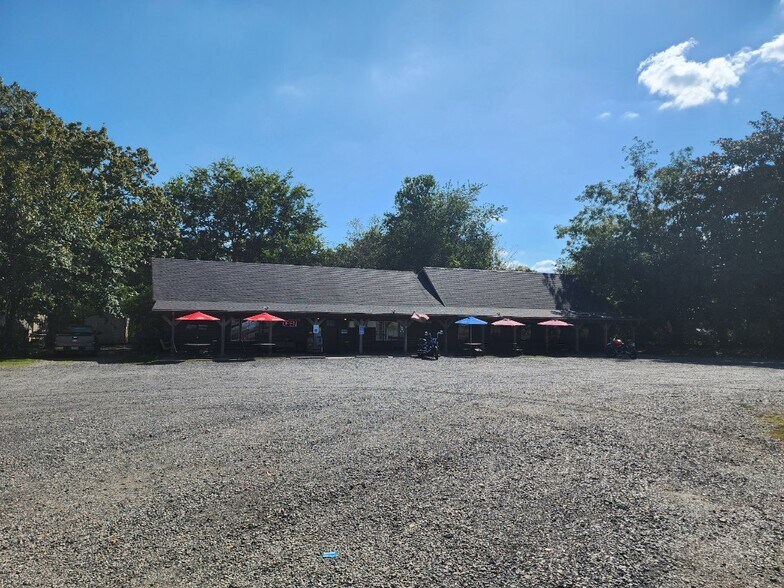 More Photos Of 1150 US-71 HWY, Mena Restaurant For Sale