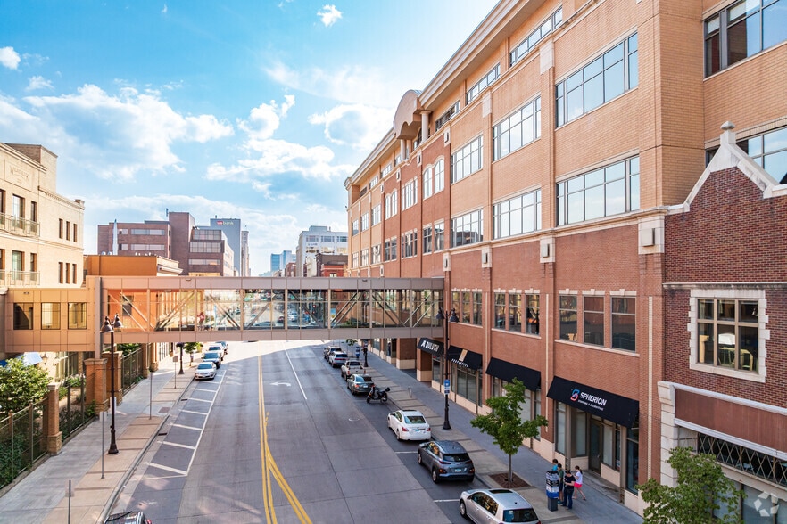 More Photos Of 11 E Superior St, Duluth Office For Lease