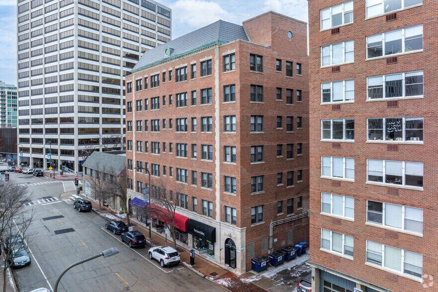 Primary Photo Of 617-625 Grove St, Evanston Apartments For Lease