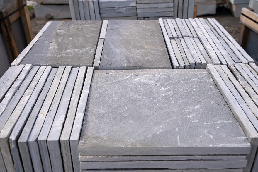 More Photos Of 407 Peck Hill Rd, New Milford Manufacturing For Sale