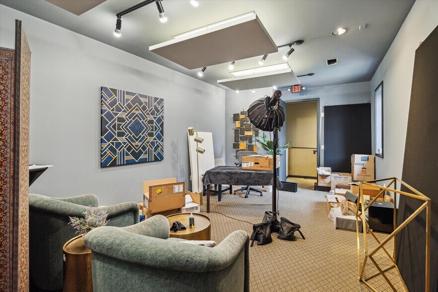 More Photos Of 5913 Washington Ave, Houston Office Residential For Sale