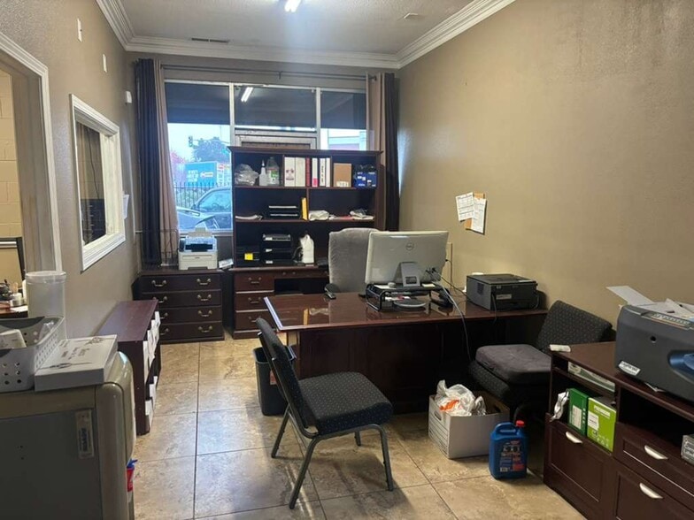More Photos Of 1701 Santa Rosa Ave, Santa Rosa Storefront Retail Office For Sale