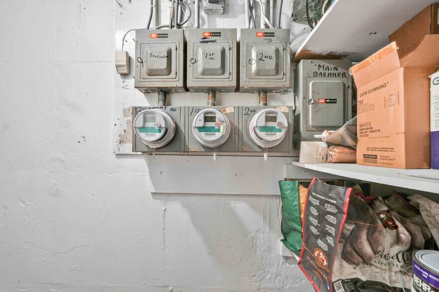 More Photos Of 2120 23rd Ave, Astoria Apartments For Sale