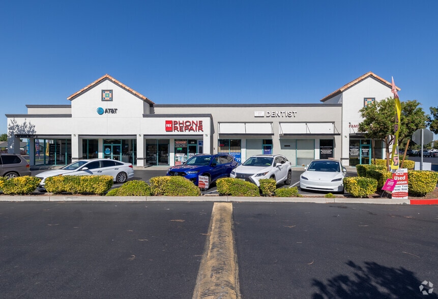 More Photos Of 1645 Countryside Dr, Turlock Unknown For Lease