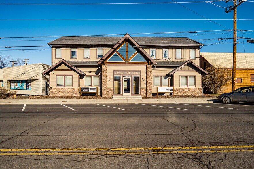 Primary Photo Of 267 NE 2nd St, Prineville Office For Sale