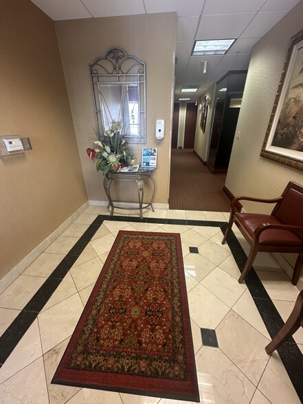 More Photos Of 1675 Market St, Weston Unknown For Lease