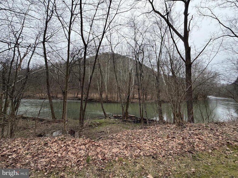 More Photos Of 4598 William Penn Hwy, Alexandria Land For Sale