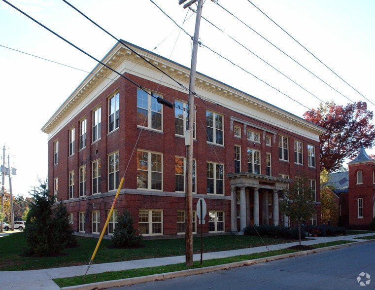 More Photos Of 112 Spring St, Saratoga Springs Office For Lease
