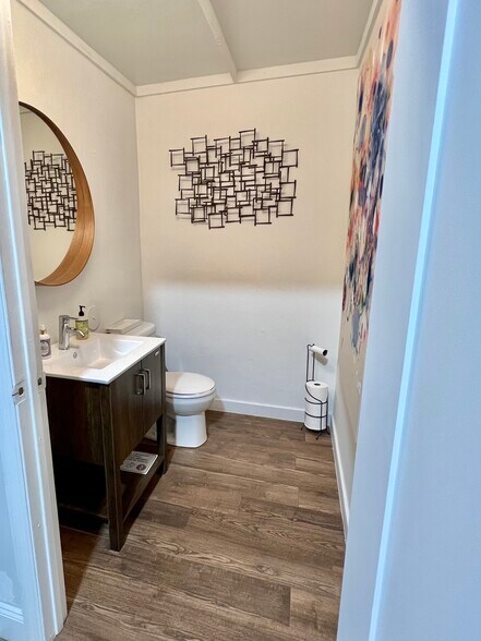 More Photos Of 3221-3273 NW 7th Ave, Miami Flex For Lease