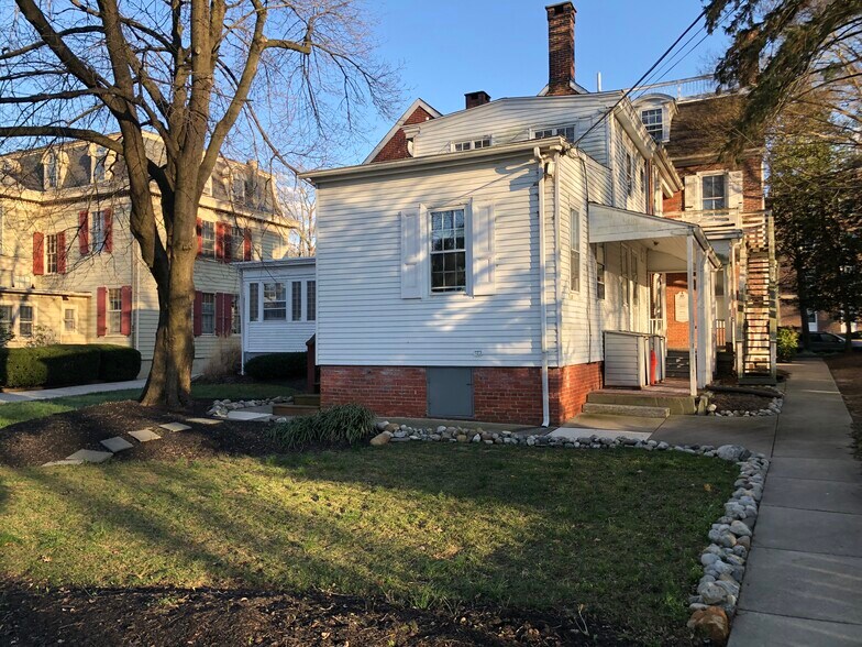More Photos Of 255 E Kings Hwy, Haddonfield Office For Sale