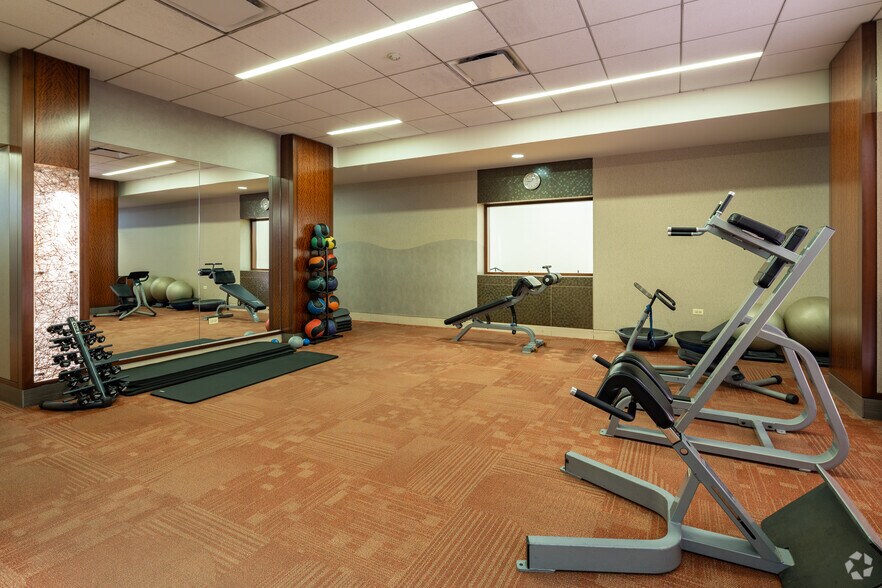 More Photos Of 400 E Randolph St, Chicago Apartments For Sale