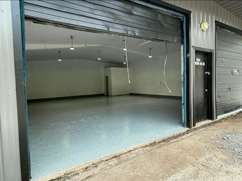 More Photos Of 115 Hill St SE, Cleveland Warehouse For Lease