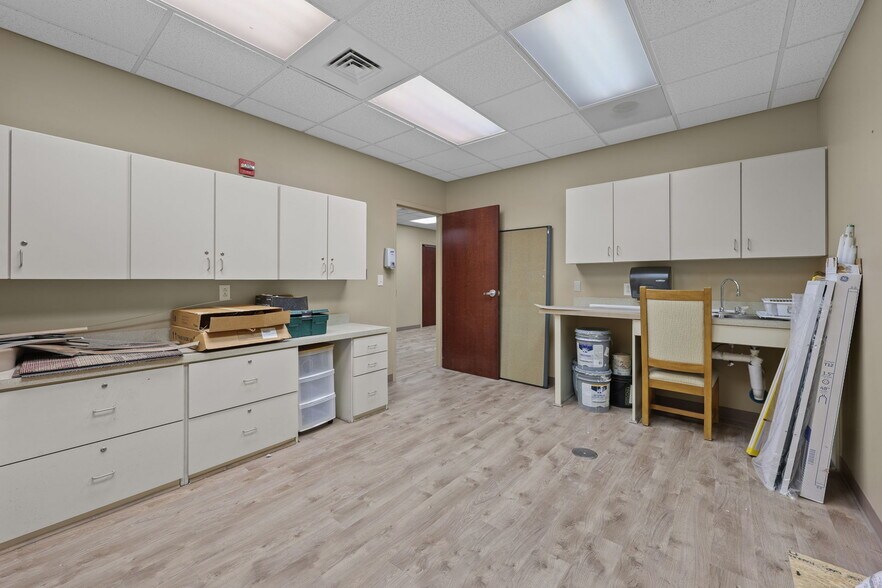 More Photos Of 1035 Lincolnton Rd, Salisbury Medical For Sale