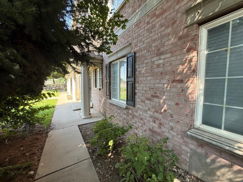 More Photos Of 1444 E 820 N, Orem Medical For Lease