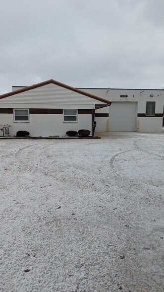 More Photos Of 3659-3679 Lost Nation Rd, Willoughby Warehouse For Lease