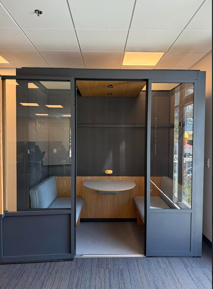 More Photos Of 5050 W El Camino Real, Los Altos Office For Lease
