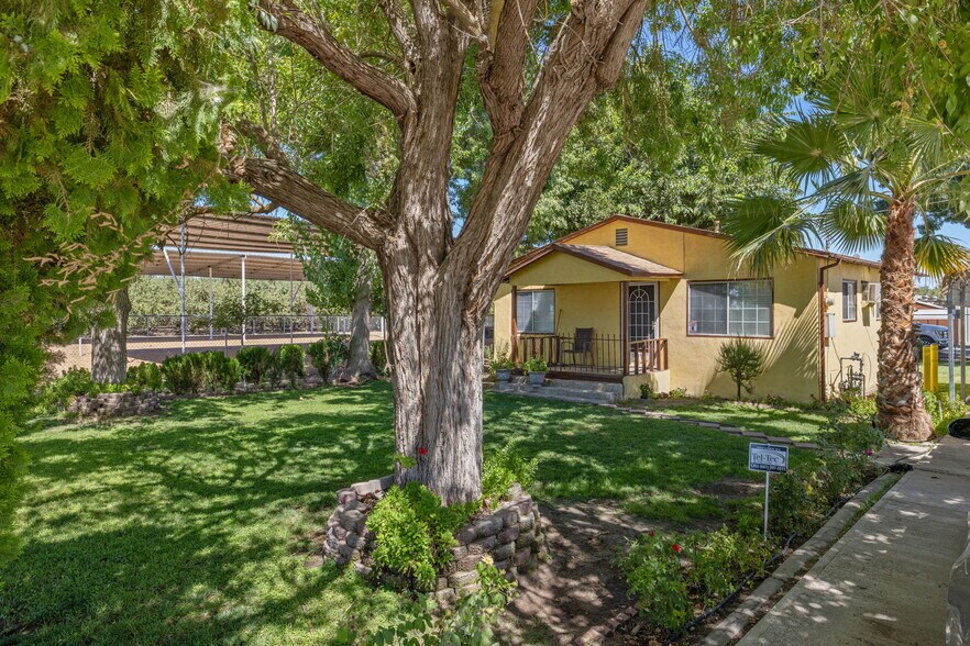 More Photos Of 28548 Woollomes Rd, Wasco Land For Sale