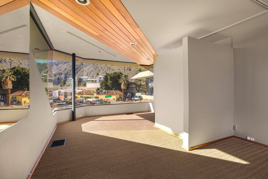 More Photos Of 201 N Indian Canyon Dr, Palm Springs Storefront Retail Office For Sale