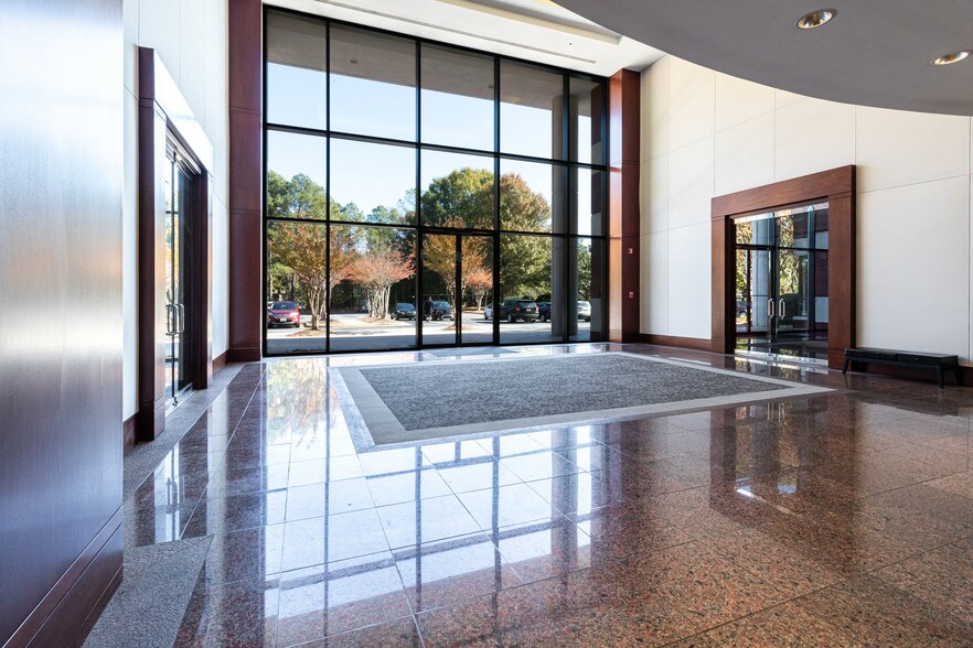 More Photos Of 1590 Adamson Pky, Morrow Office For Lease