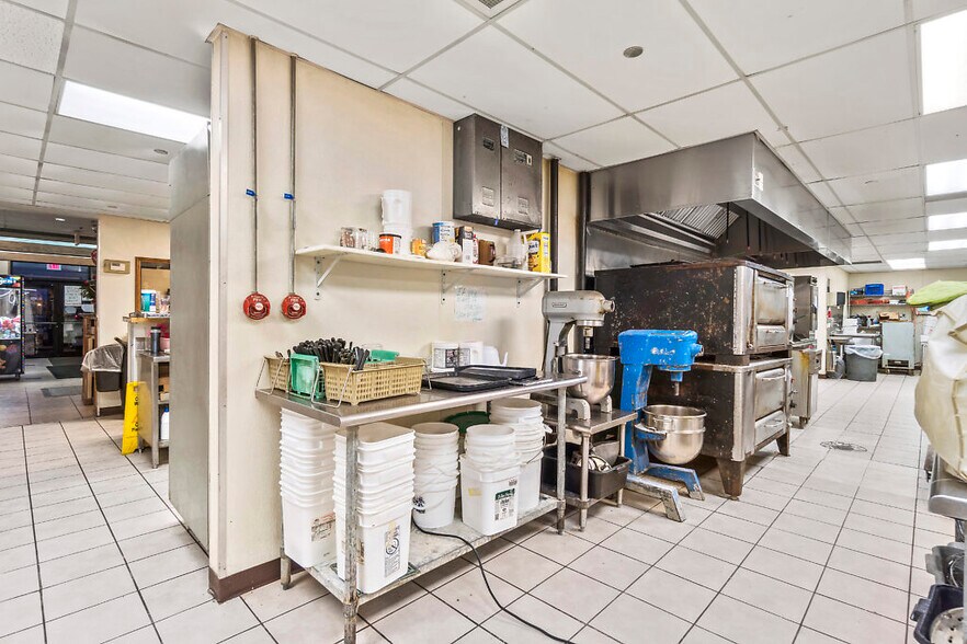 More Photos Of 2951 Old Orchard Rd, Jackson Restaurant For Sale