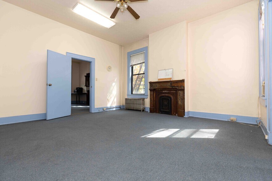 More Photos Of 2951 Sidney Ave, Cincinnati Office For Sale