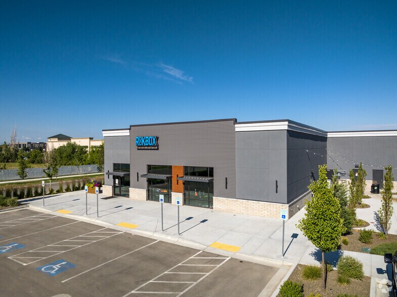 More Photos Of Eagle View Landing, Meridian Restaurant For Sale