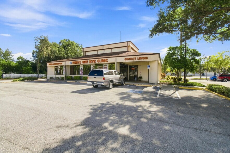 More Photos Of 107 Kingsway Rd, Brandon Medical For Sale