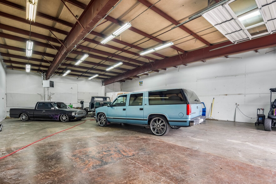 More Photos Of 1033 Avenue D, Snohomish Storefront For Lease