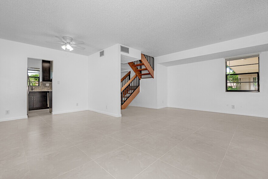 More Photos Of 11430-11442 NW 45th St, Coral Springs Apartments For Sale