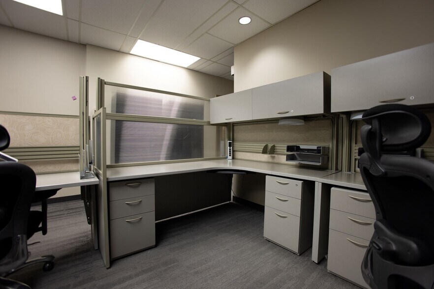 More Photos Of 602 12th Ave SW, Calgary Office For Sale