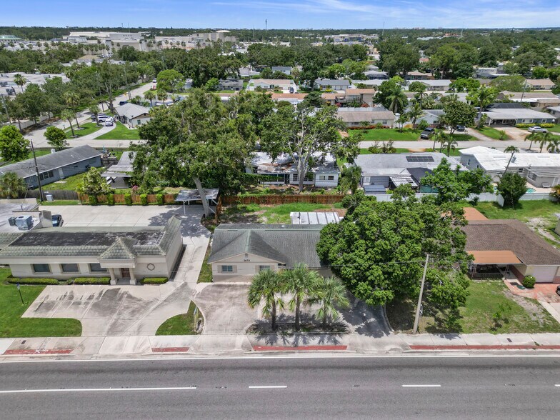 More Photos Of 2672 66th St N, Saint Petersburg Medical For Sale
