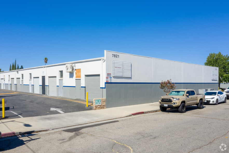 Primary Photo Of 7801-7811 Alabama Ave, Canoga Park Unknown For Lease