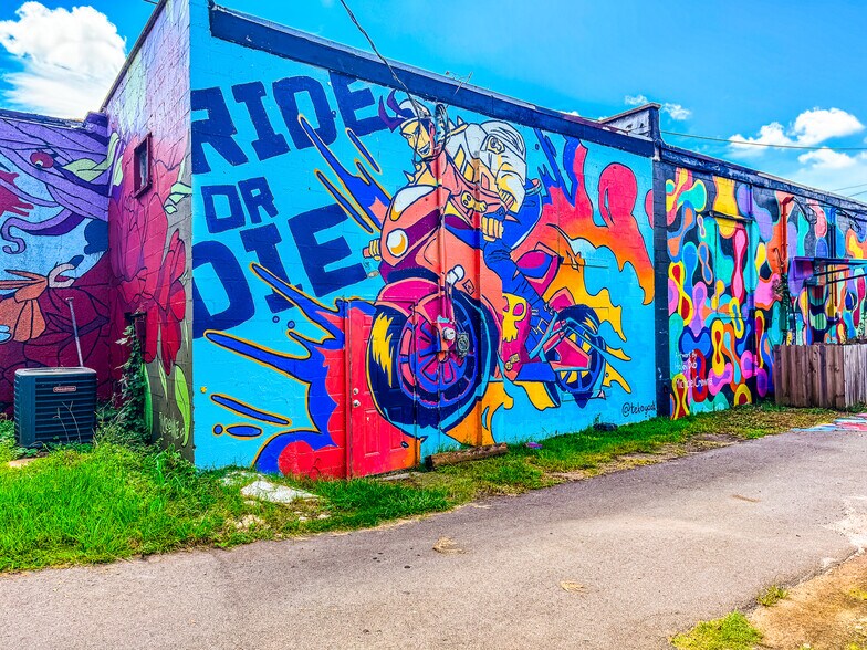 More Photos Of 1316 S Adams St, Tallahassee Storefront For Lease