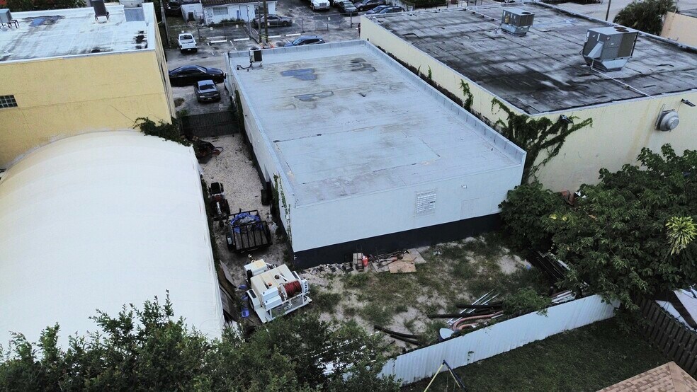 More Photos Of 2110 SW 60th Way, Miramar Warehouse For Sale