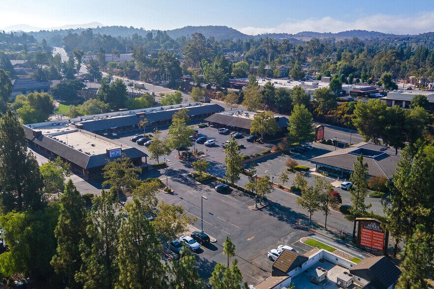 More Photos Of 1730 Alpine Blvd, Alpine General Retail For Lease